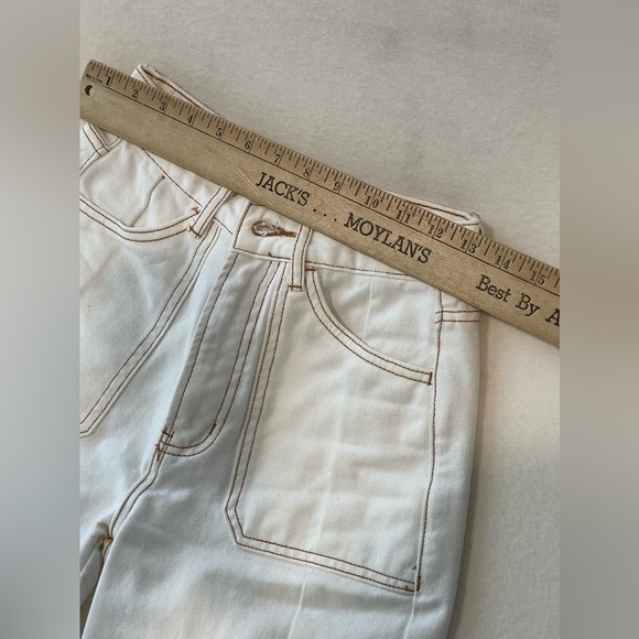 BDG Urban Outfitters High Rise Baggy Cargo Denim Jeans.Size 24 NWOT on trend - Picture 5 of 9